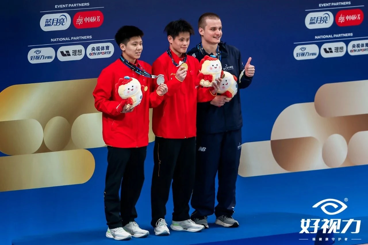 中国跳水梦之队完美收官！好视力见证跳水世界